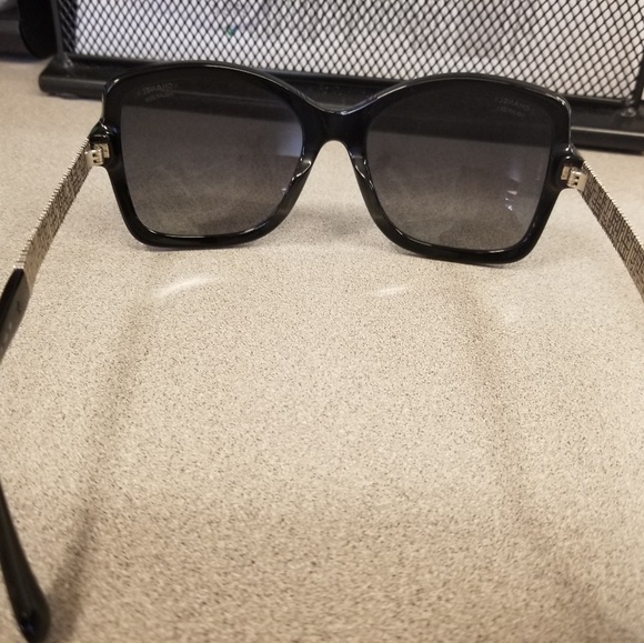 Sunglasses - Picture 5 of 5